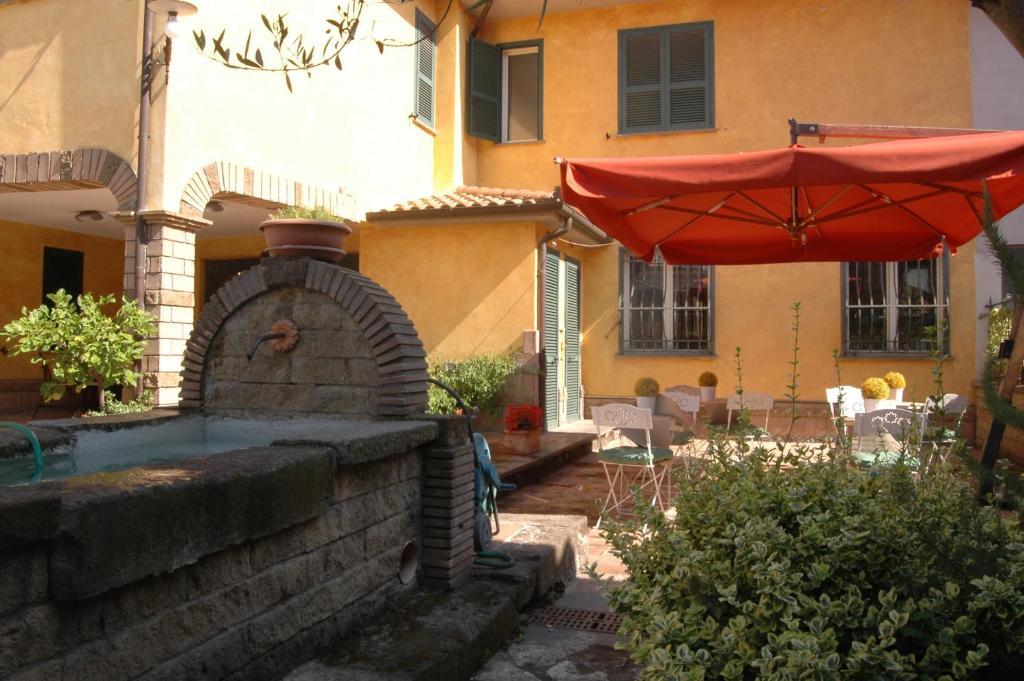 Albergo Da Benedetta Vetralla Exteriér fotografie