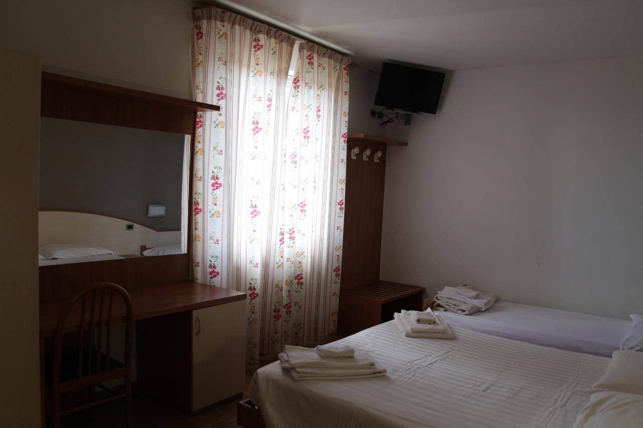 Albergo Da Benedetta Vetralla Exteriér fotografie